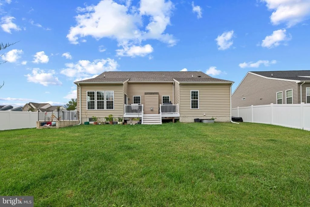 Photo of 6119 SAVANNAH DRIVE