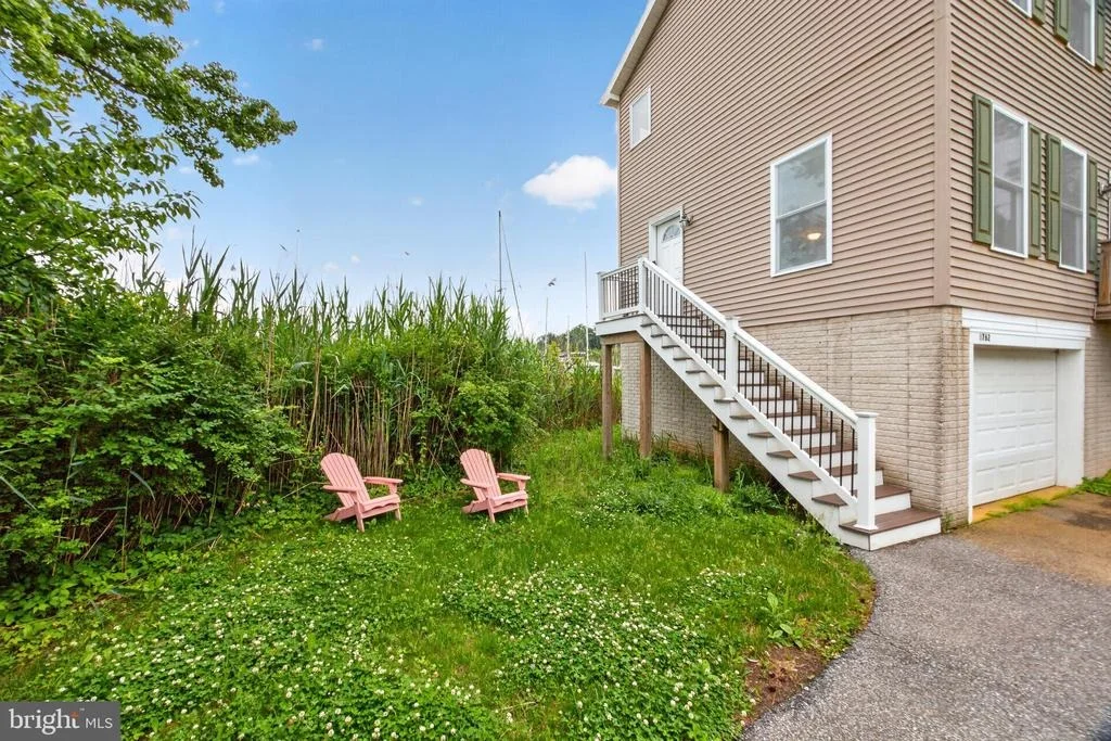 Photo of 3762 BEACH DRIVE BOULEVARD