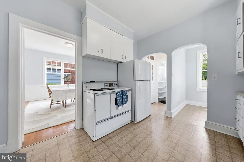 Photo of 408 CARROLL PARKWAY