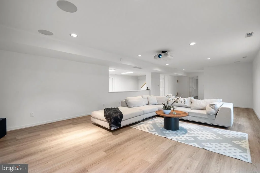 Photo of 2109 LINK ROAD