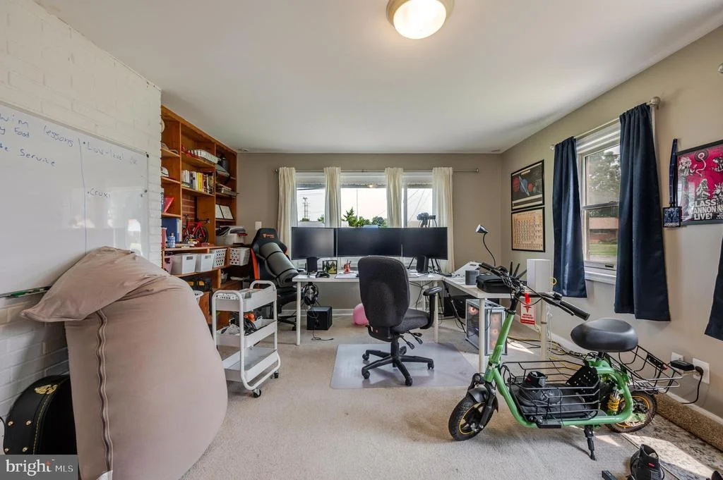 Photo of 4803 APPLE TREE DRIVE