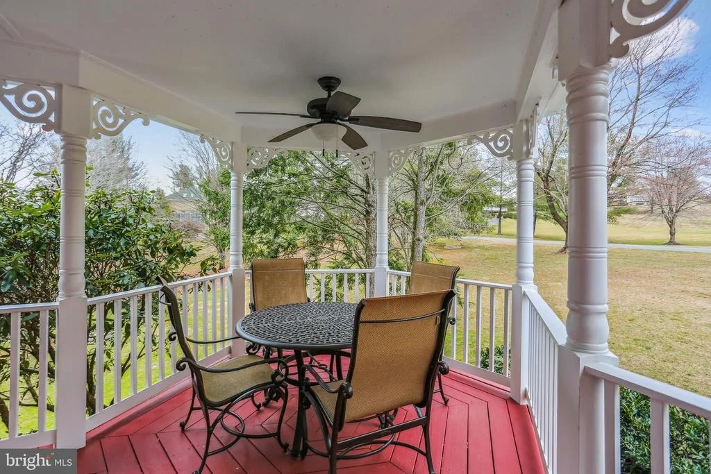 Photo of 8625 STABLEVIEW COURT