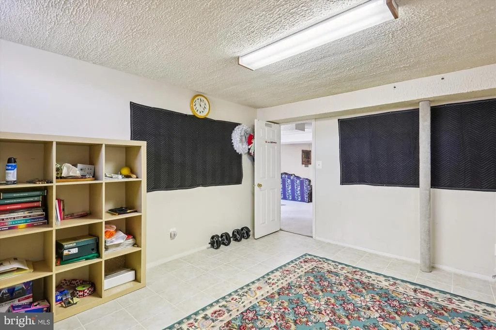 Photo of 3024 MEMORY LANE