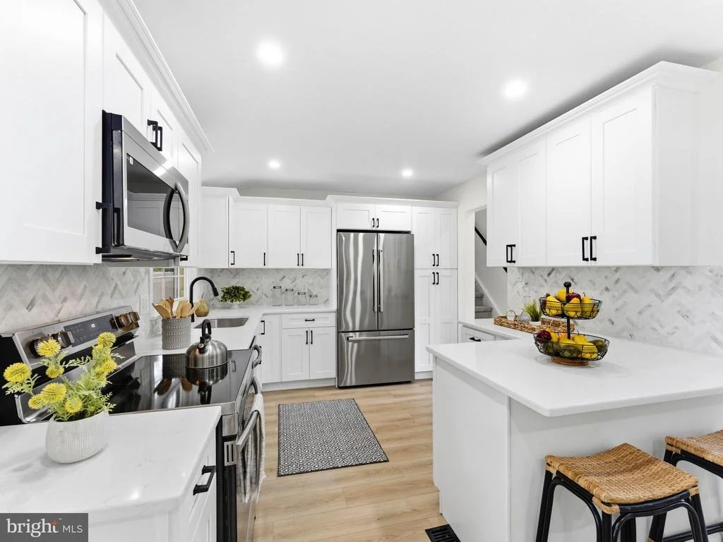 Photo of 422 BIRCH DRIVE