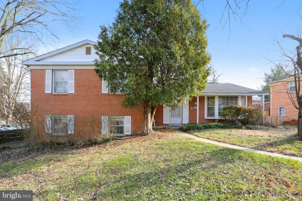 Photo of 13017 HATHAWAY DRIVE