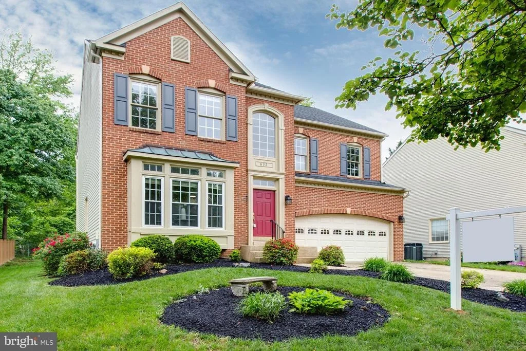Photo of 632 CYPRESSPOINTE DRIVE