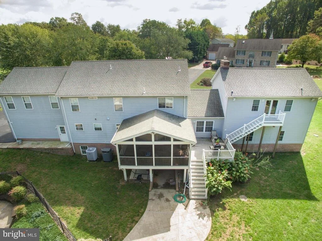 Photo of 12500 PERRYWOOD LANE