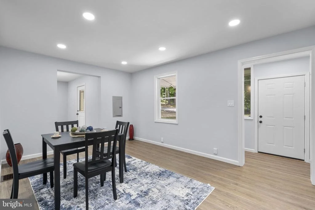Photo of 4010 FOREST GROVE