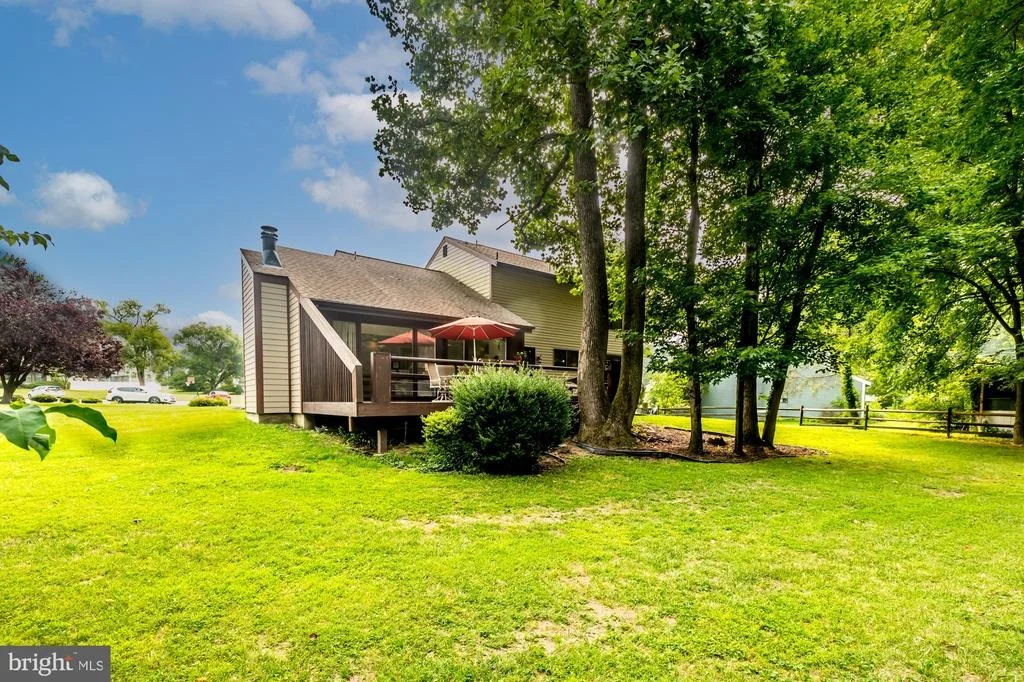 Photo of 820 BEZEL ROAD