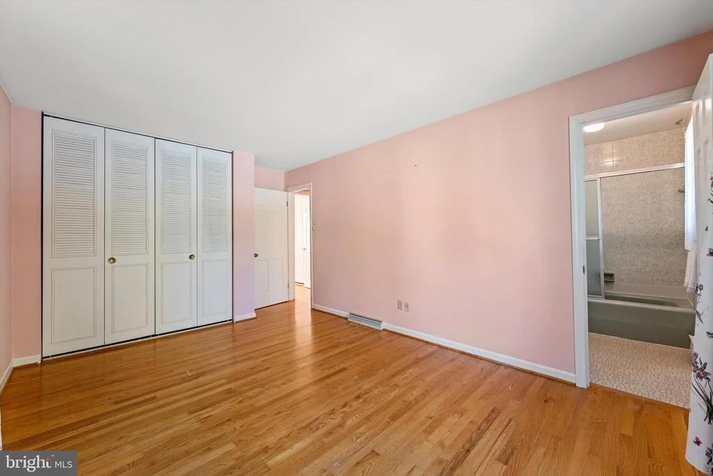 Photo of 185 SHEPHERD LANE