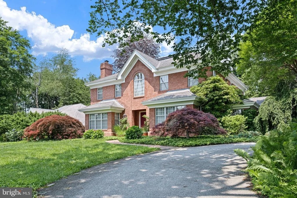Photo of 2 FARRON DRIVE