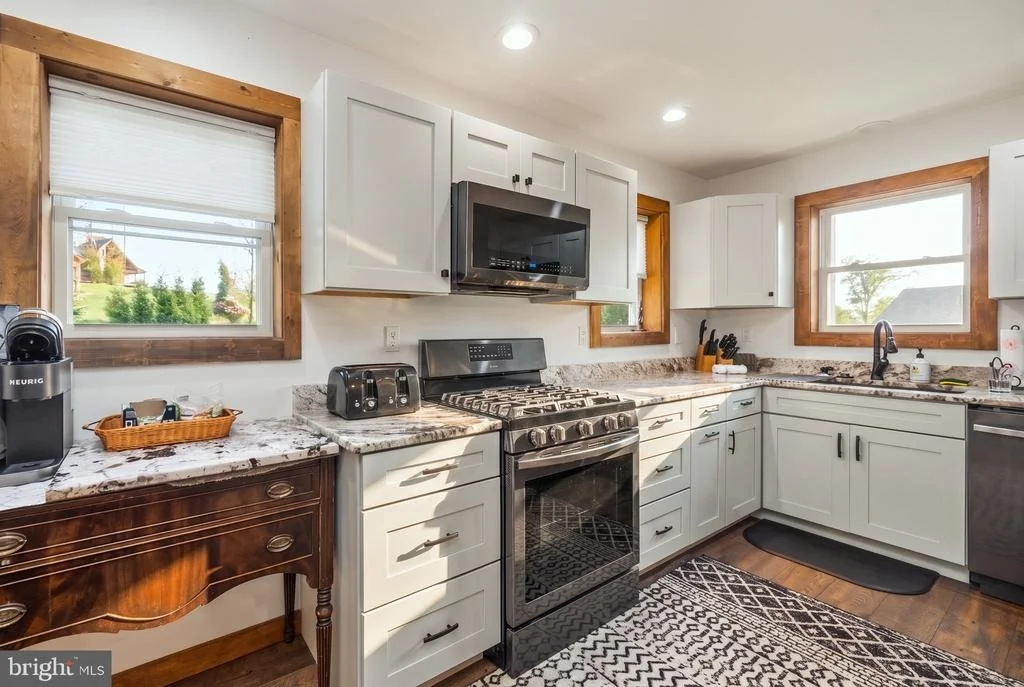Photo of 698 N CAMP ROAD