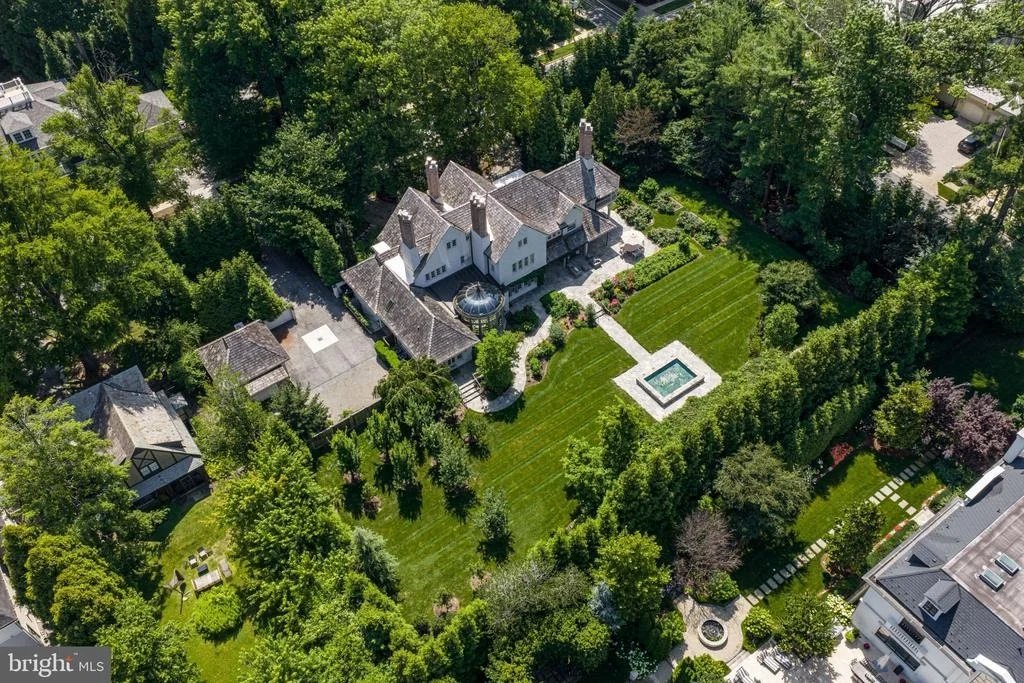 Photo of 7600 EXETER ROAD
