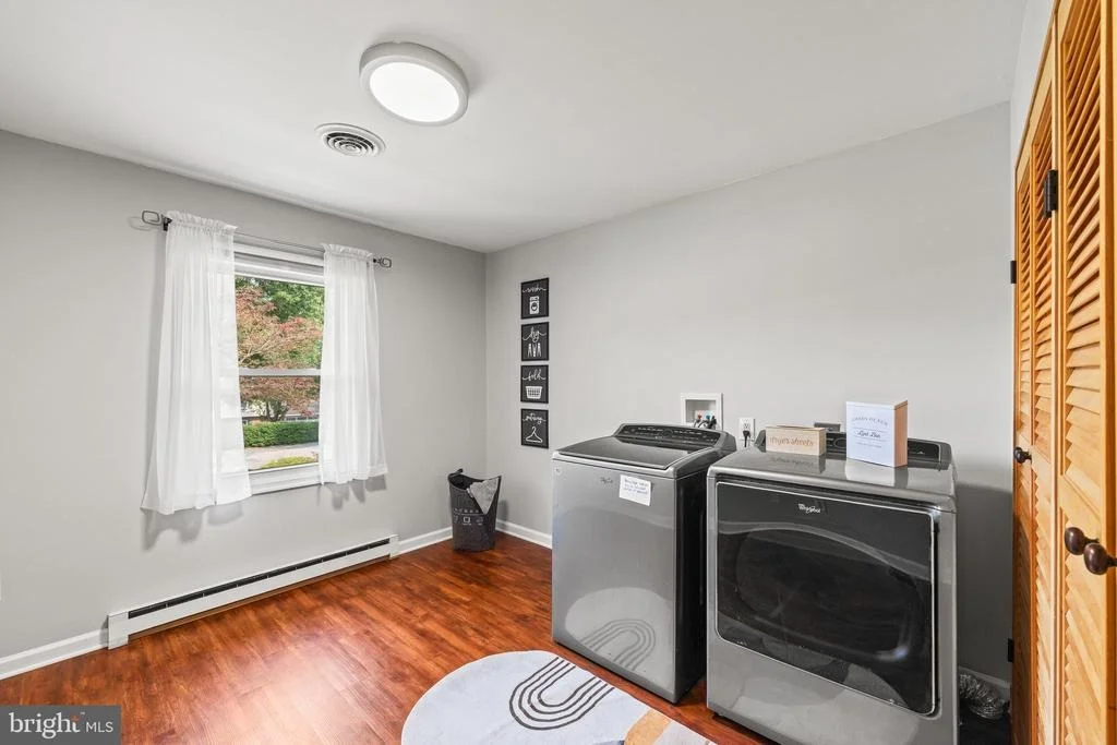 Photo of 223 PINEVIEW DRIVE