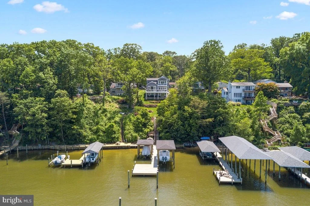 Photo of 1162 OAK VIEW DRIVE