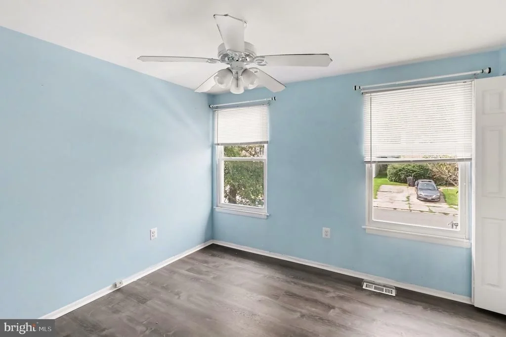 Photo of 127 LABURNUM ROAD