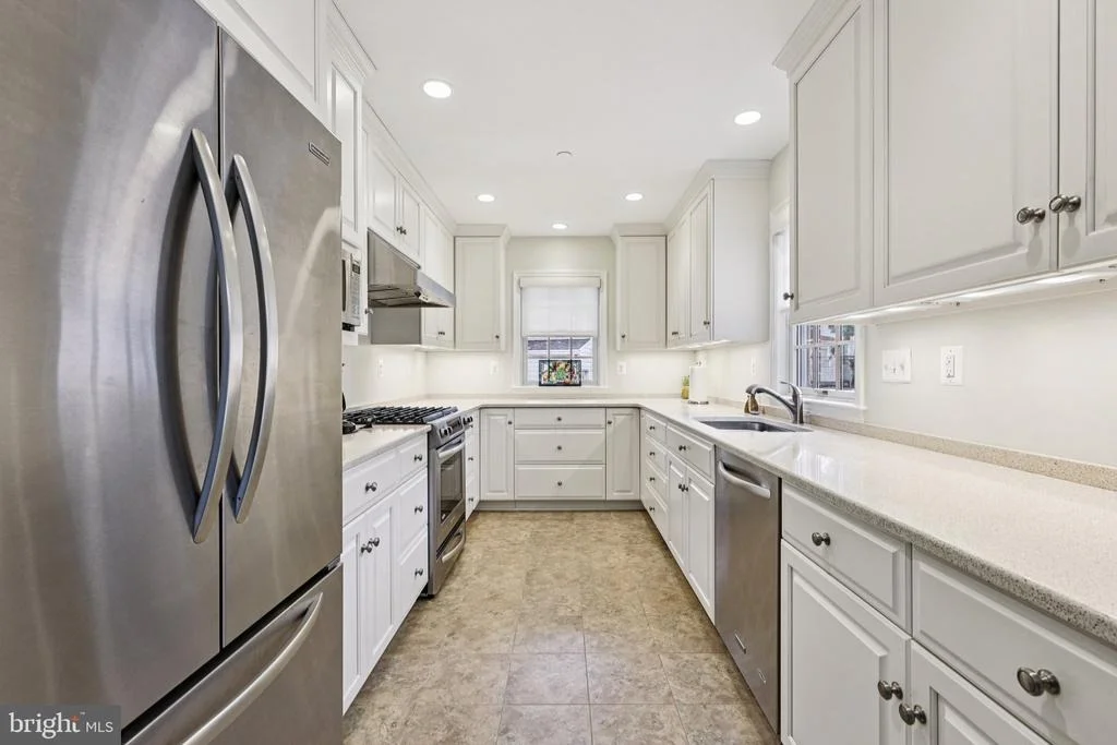 Photo of 337 SETH PLACE