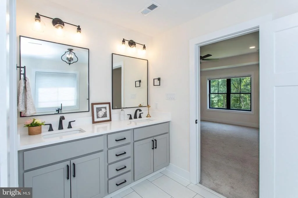 Photo of 12126 RIVERVIEW DRIVE