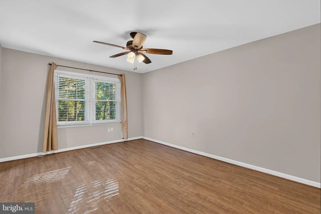 Photo of 7111 CARNATION COURT