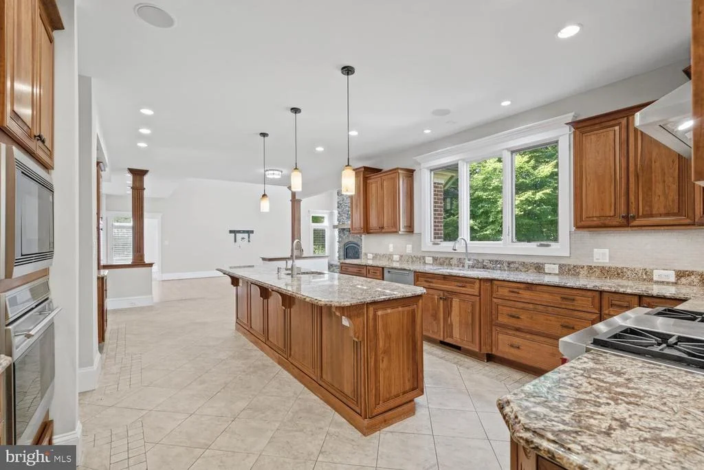 Photo of 9404 FOREST HAVEN DRIVE