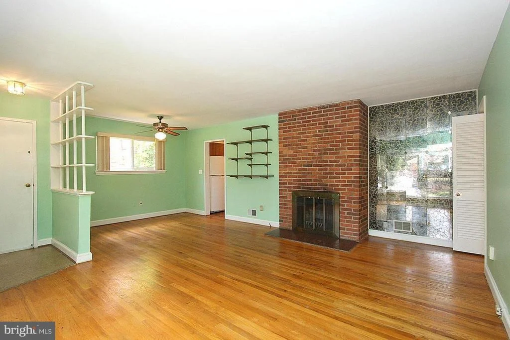Photo of 202 SCHUYLER ROAD E