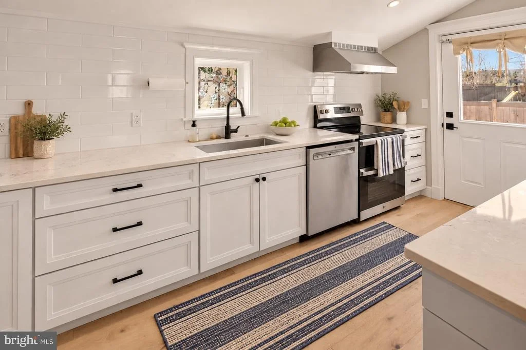 Photo of 412 KINGS HIGHWAY