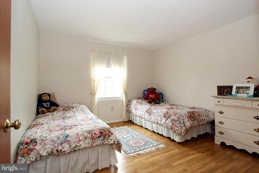 Photo of 17633 PRINCE EDWARD DRIVE