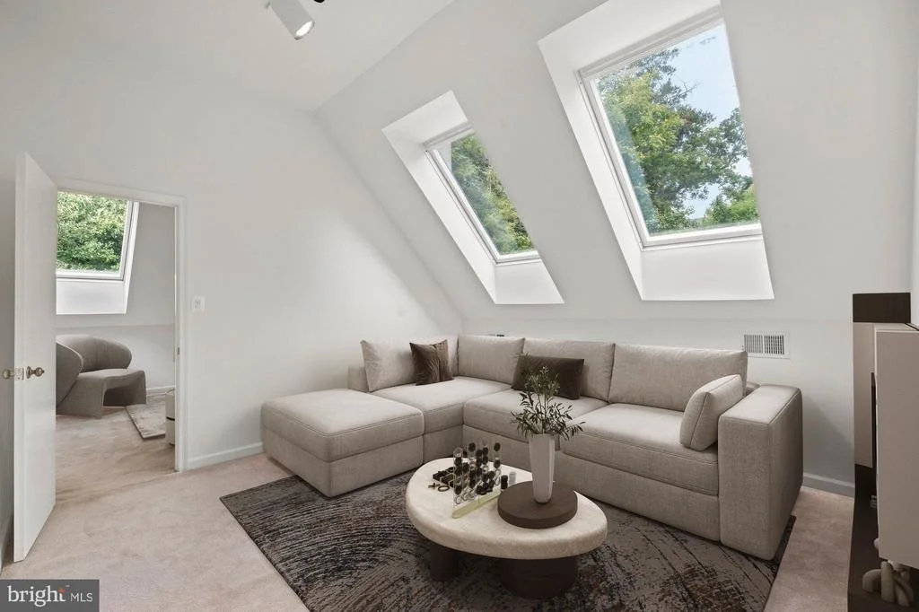 Photo of 4811 W STREET NW
