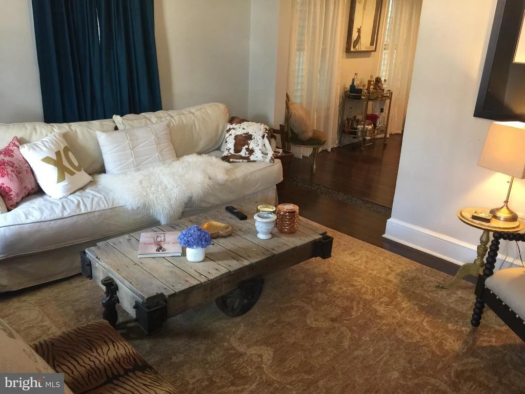 Photo of 218 E 6TH STREET E