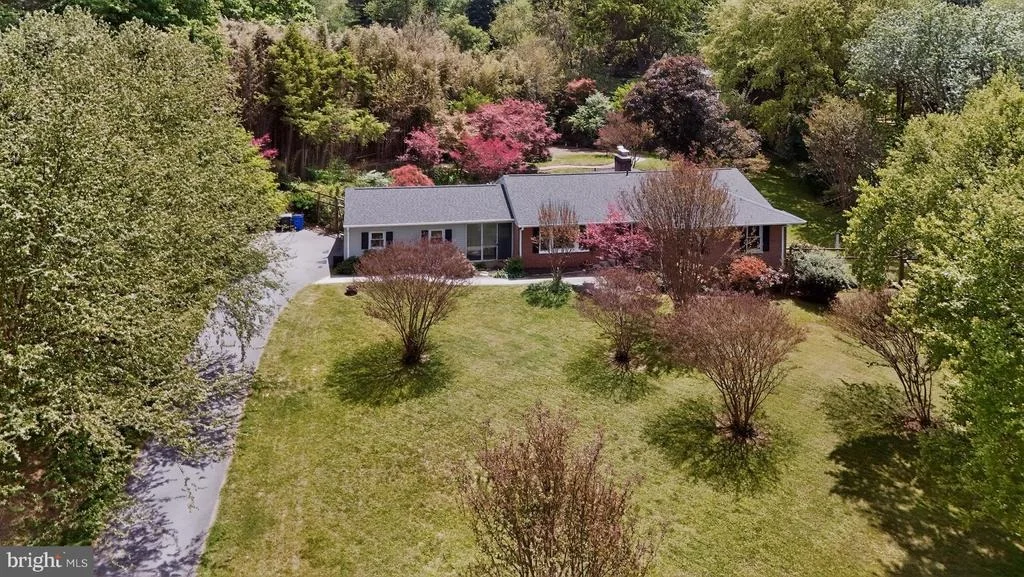 Photo of 13004 CHESTNUT OAK DRIVE