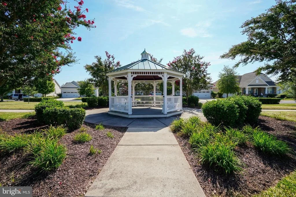 Photo of 15219 ROSEMOUNT LANE