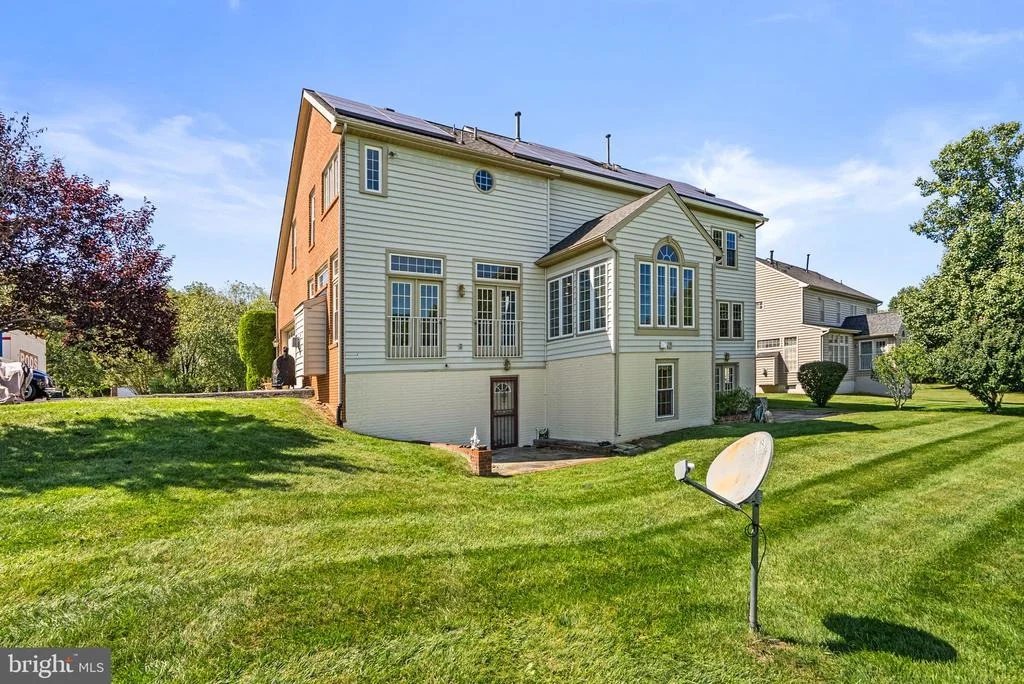Photo of 805 LINDSEY MANOR LANE