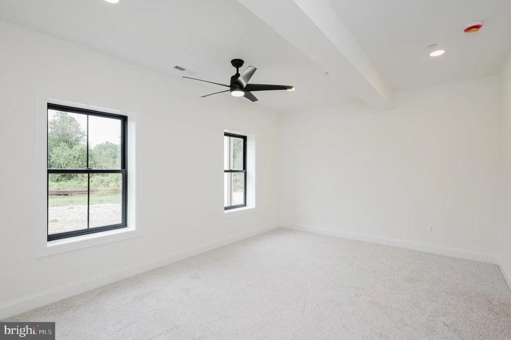 Photo of 1709 LAUREL BROOK ROAD
