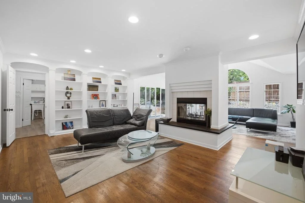 Photo of 8354 OLD DOMINION DRIVE