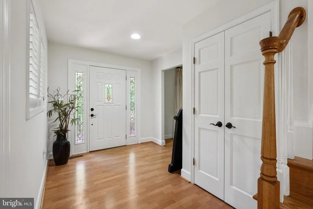Photo of 10418 ADEL ROAD