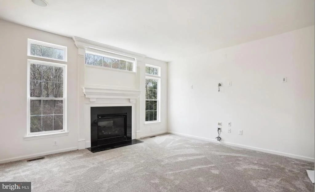 Photo of 116 HARLAN LOOP