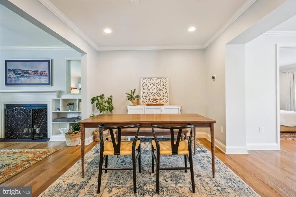 Photo of 2709 EMMET ROAD