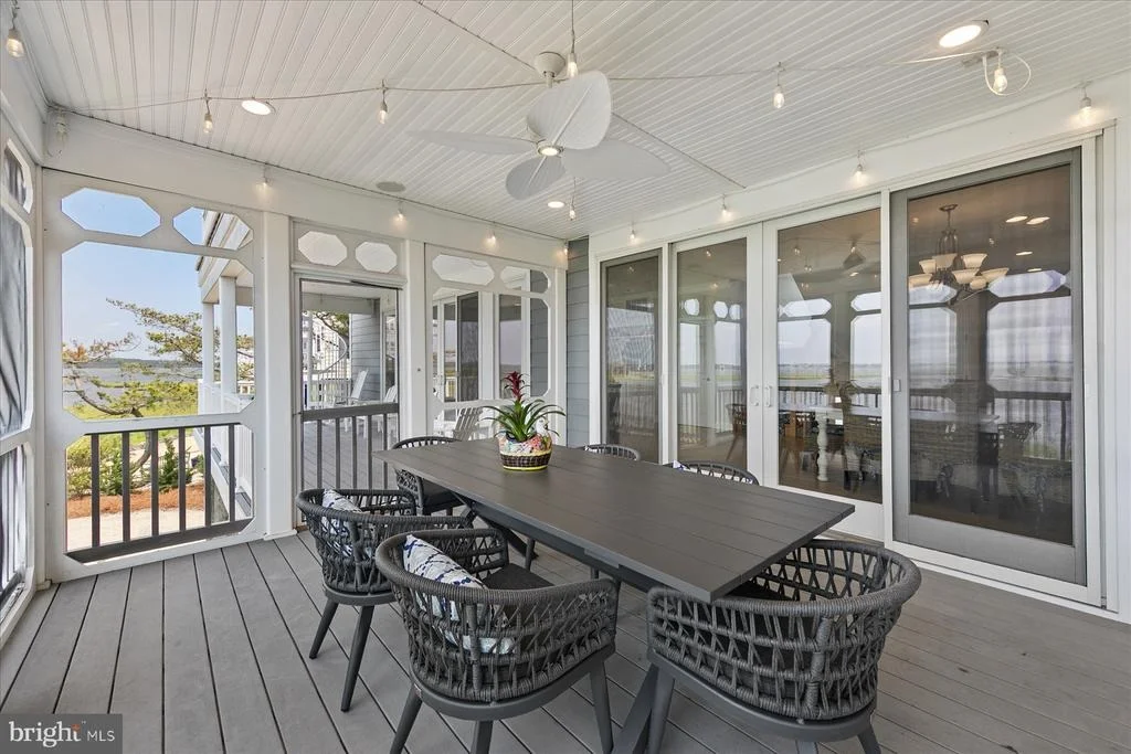Photo of 40081 OCEANSIDE DRIVE