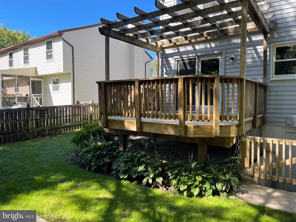 Photo of 1588 CAREY PLACE