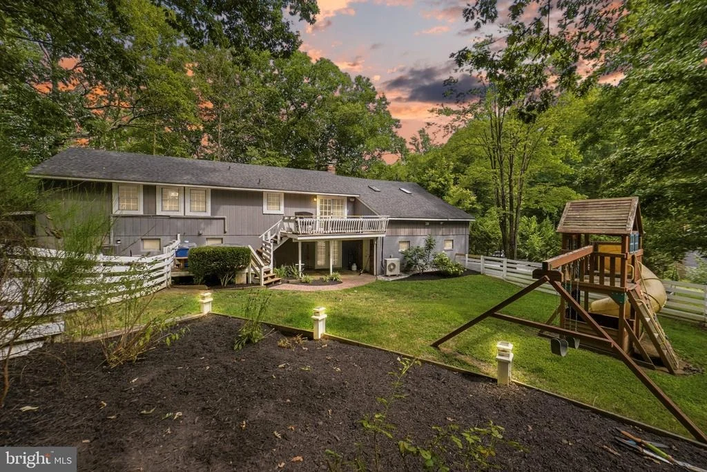 Photo of 2110 HALLMARK DRIVE
