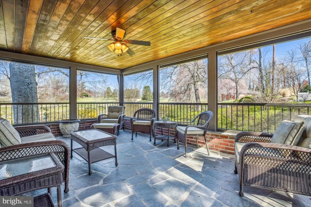 Photo of 4116 BEVERLY ROAD