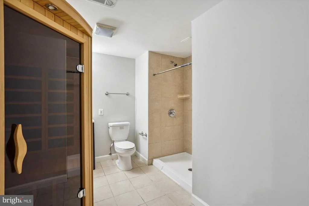 Photo of 18604 WILLOW OAK DRIVE