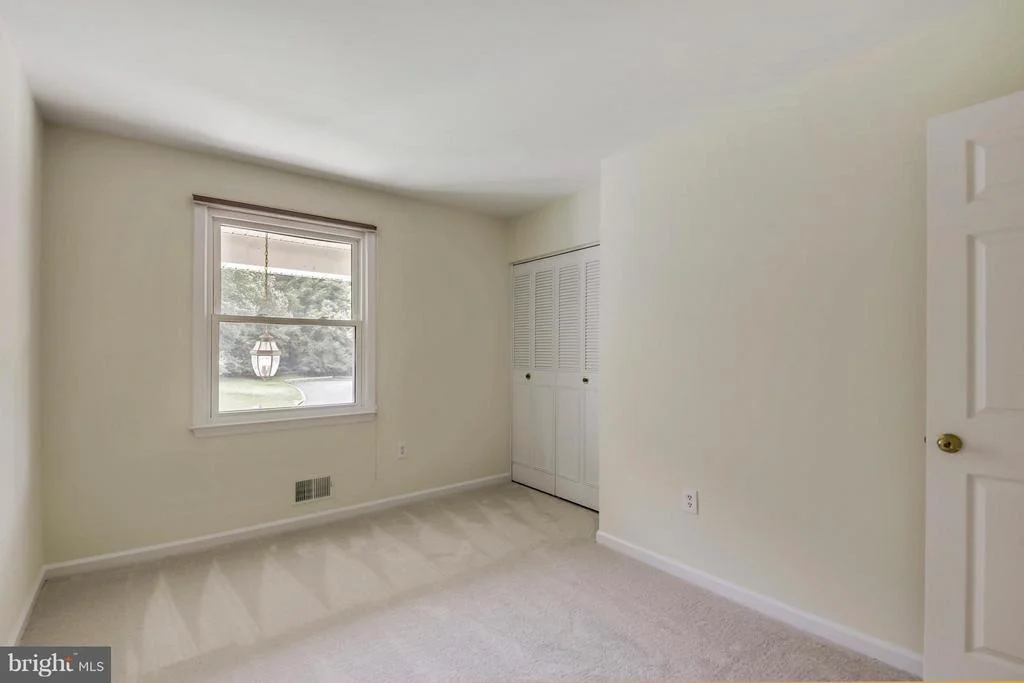 Photo of 2113 KINGS HOUSE ROAD
