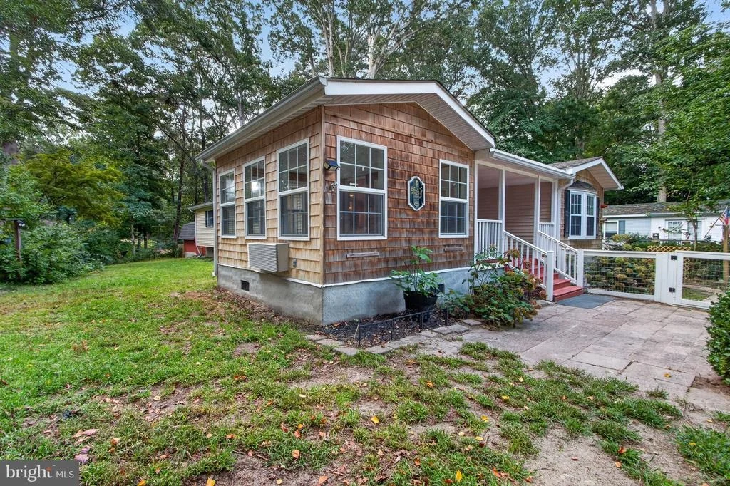 Photo of 111 GEORGES LANE
