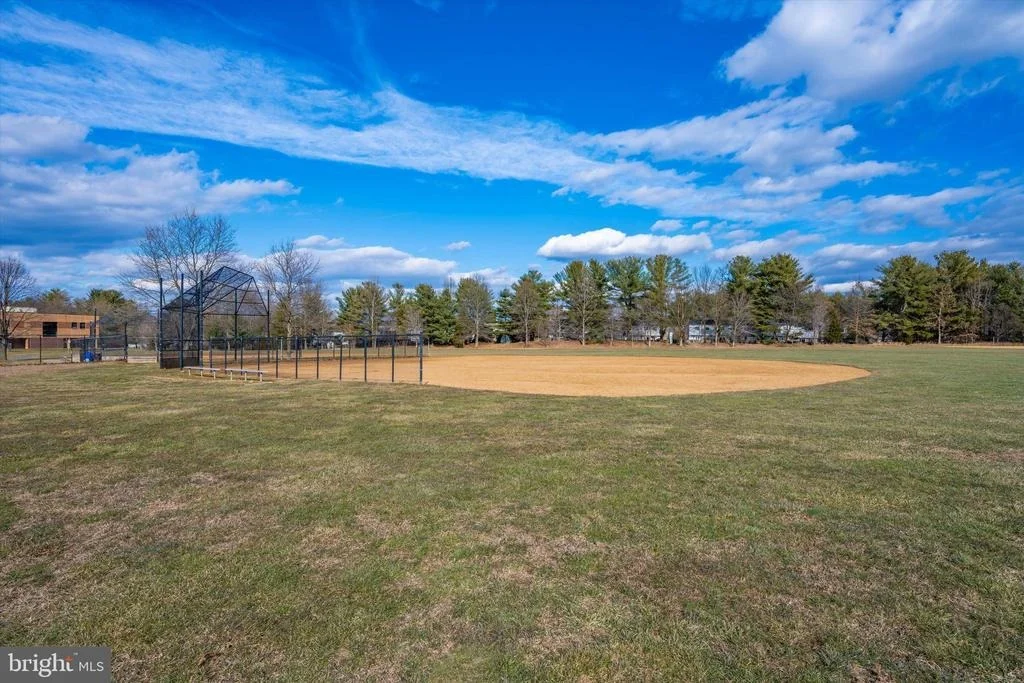 Photo of 12207 EMERALD WAY