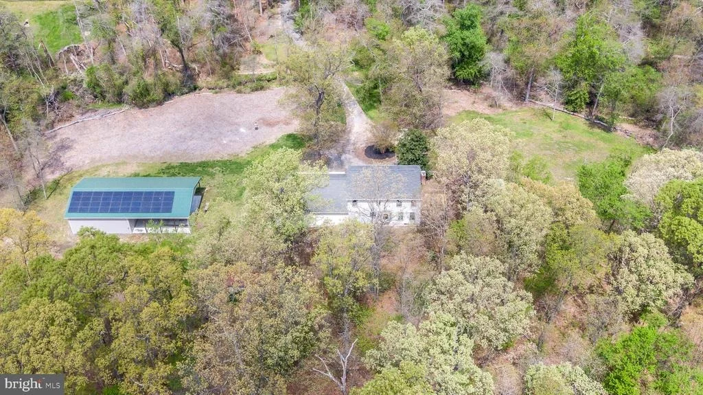 Photo of 525 UPTON ROAD