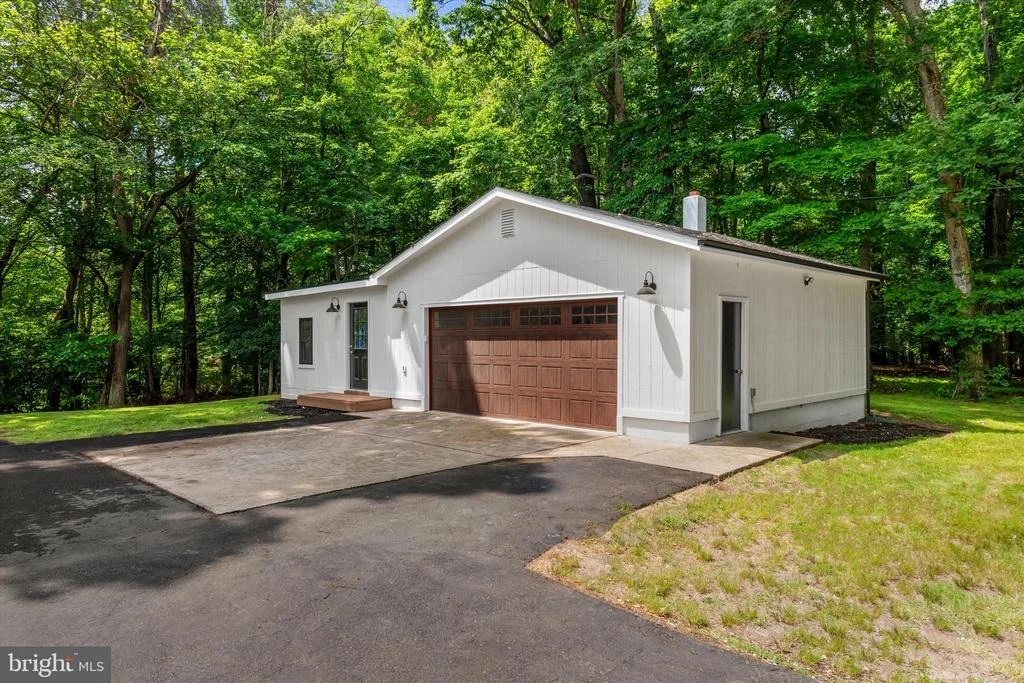 Photo of 12365 HENDERSON ROAD