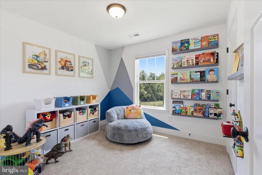 Photo of 9404 ROBERT E LEE DRIVE