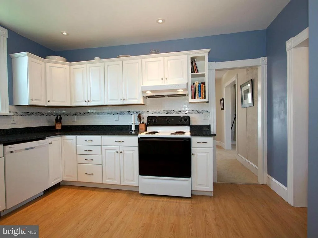 Photo of 31 2ND AVENUE