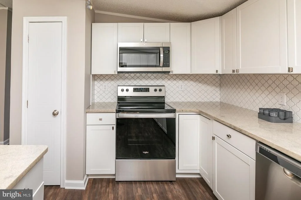 Photo of 21 JOHN B DRIVE